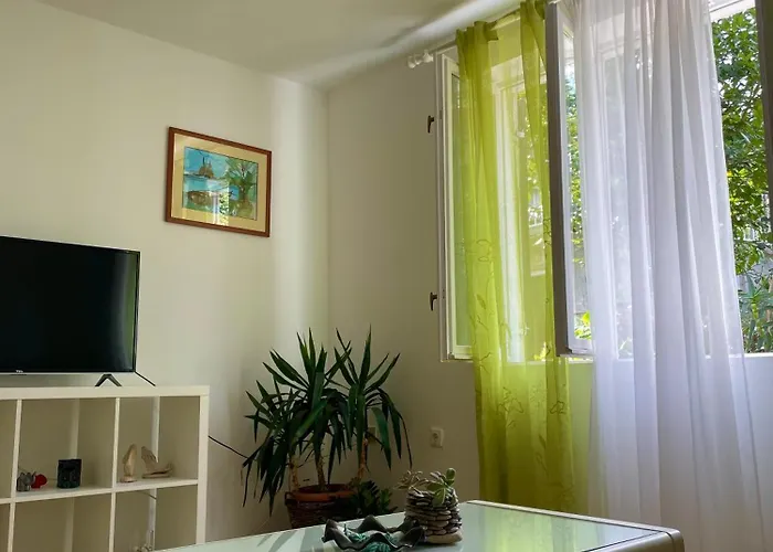 Tanja *
